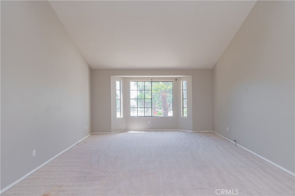 8156 Hillside Road