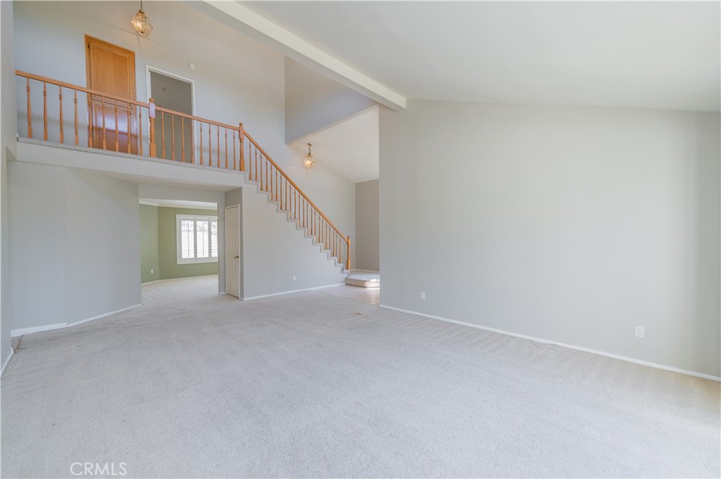 8156 Hillside Road