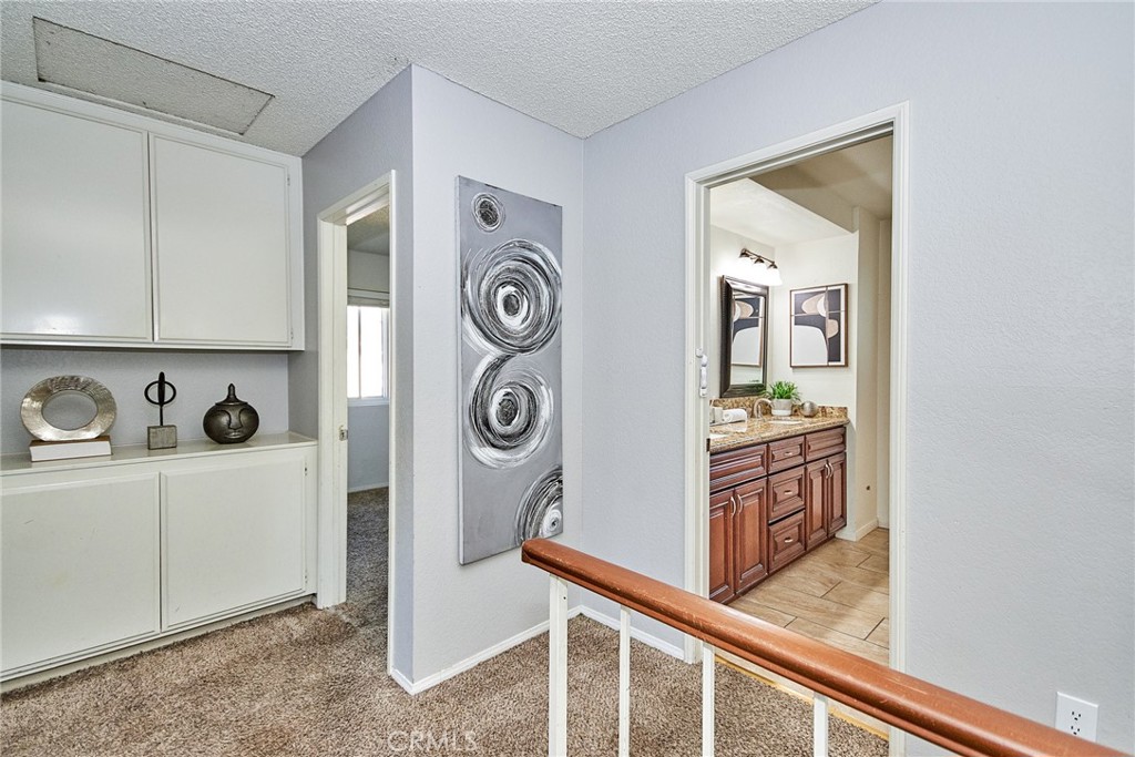 19035 Hickory Hill Lane