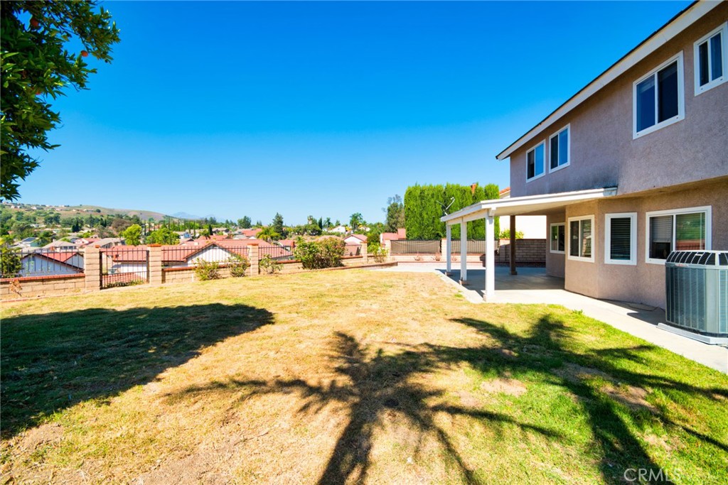 19035 Hickory Hill Lane