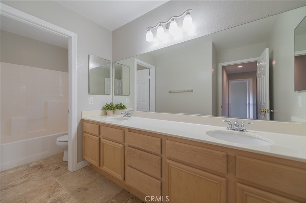 12563 Hudson River Drive