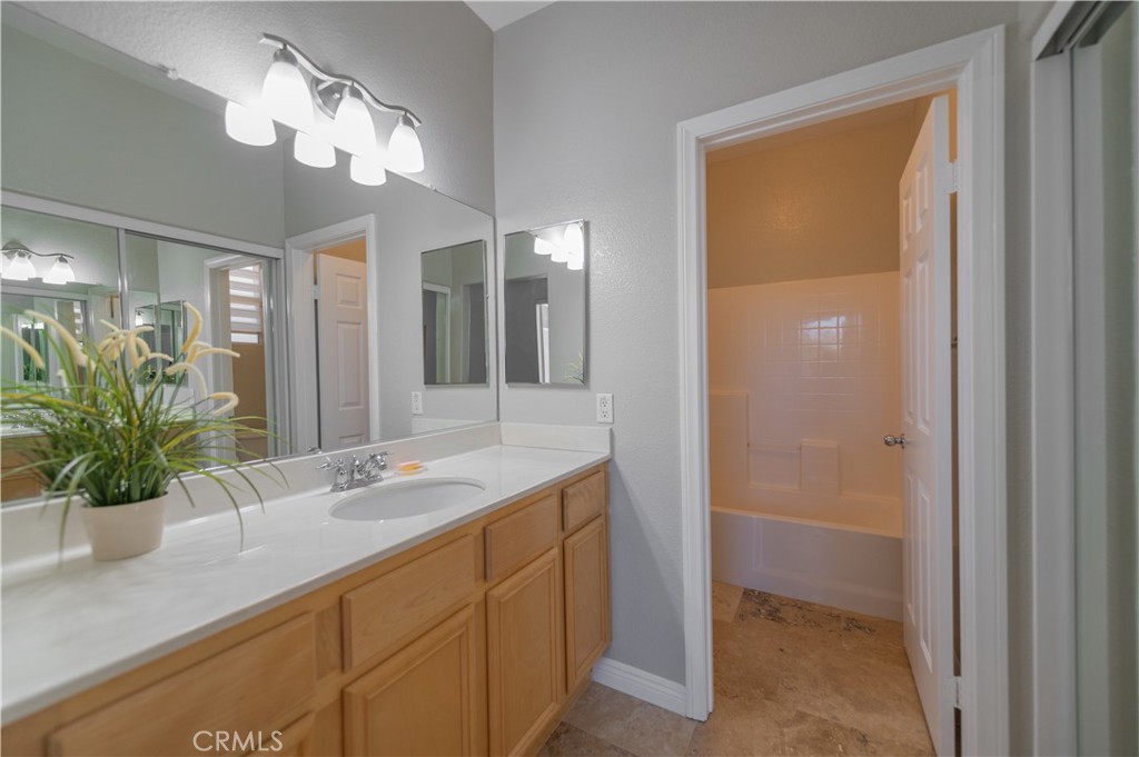 12563 Hudson River Drive