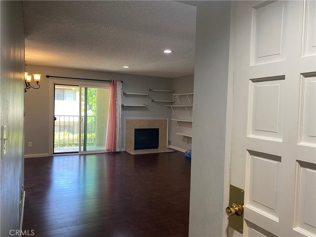 535 W Duarte Road 12