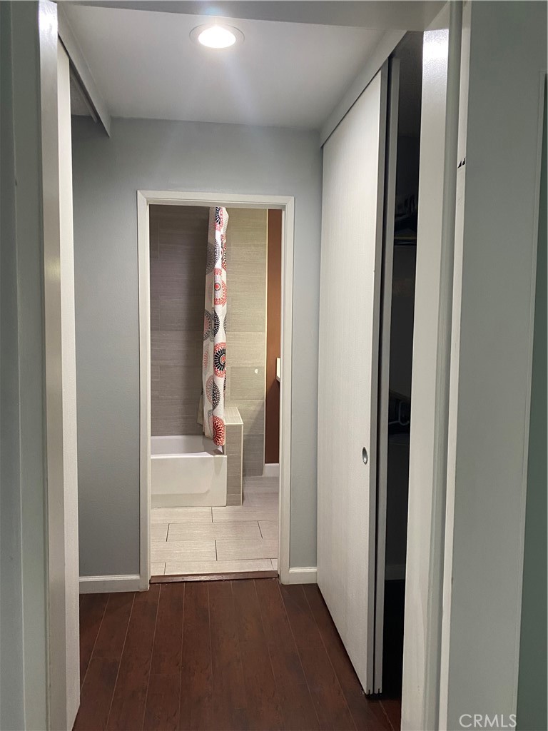 535 W Duarte Road 12