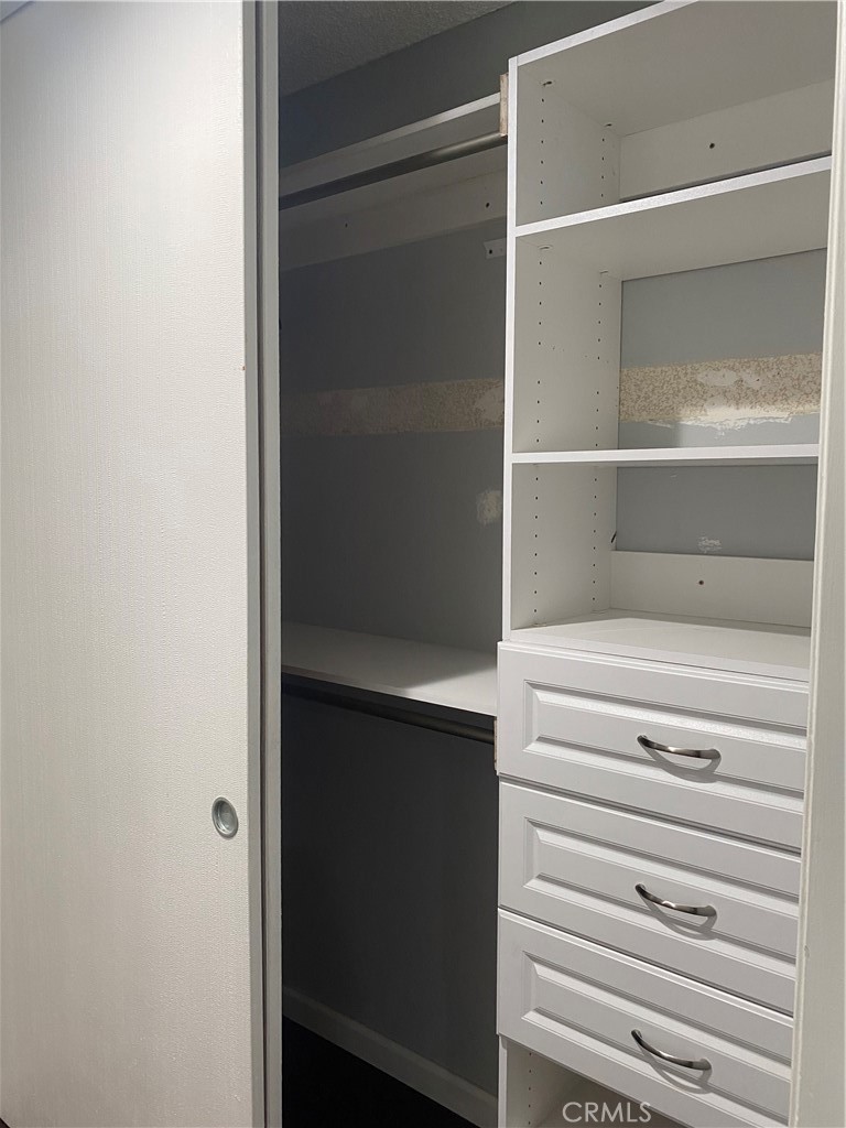 535 W Duarte Road 12