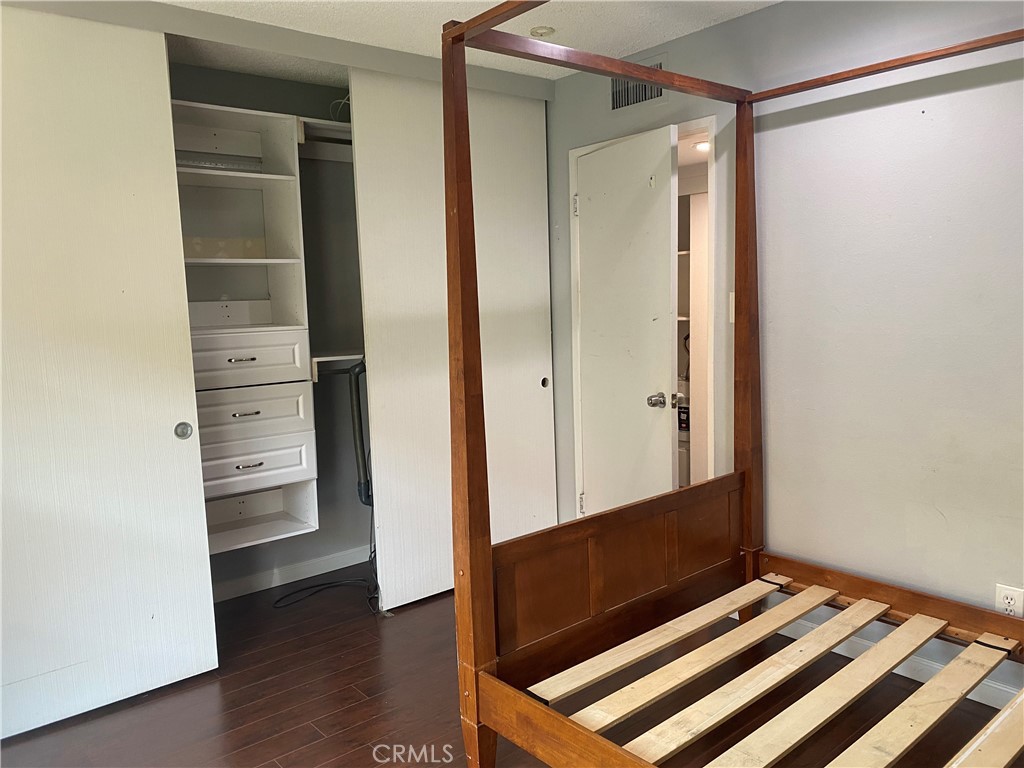 535 W Duarte Road 12