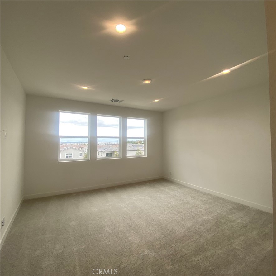 101 Parkland Alley