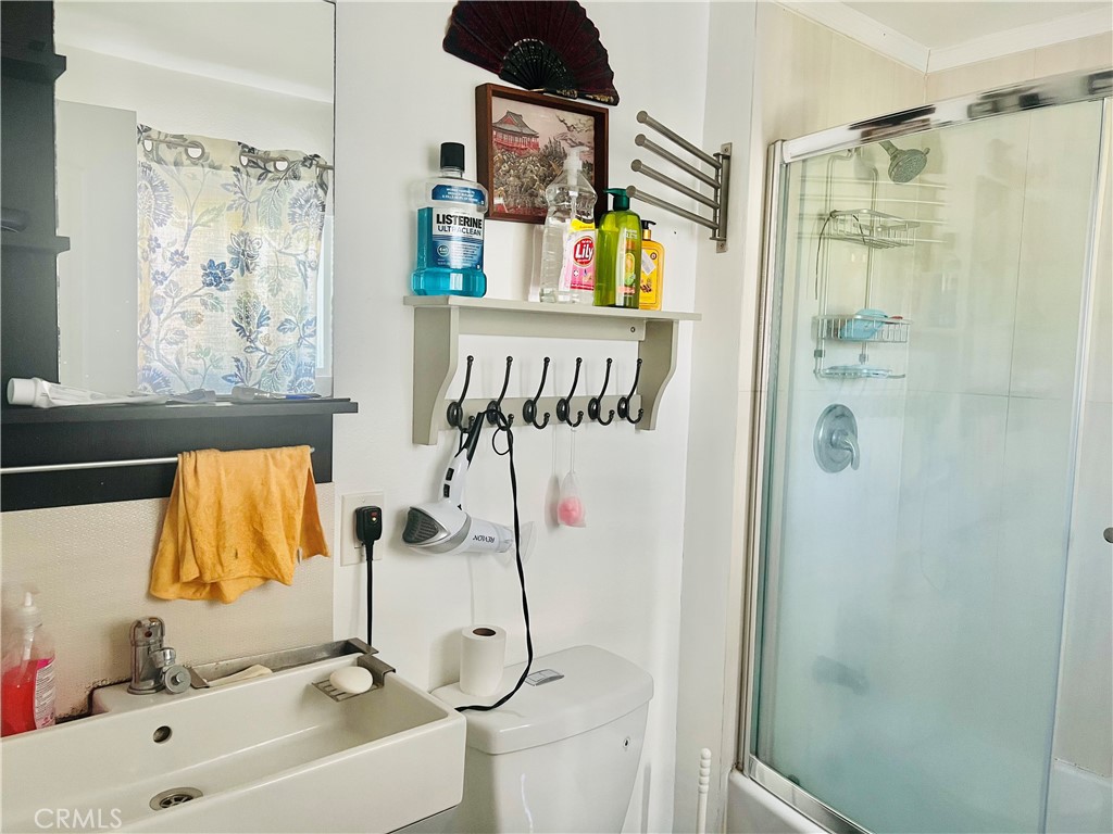 1441 S Paso Real Avenue 32