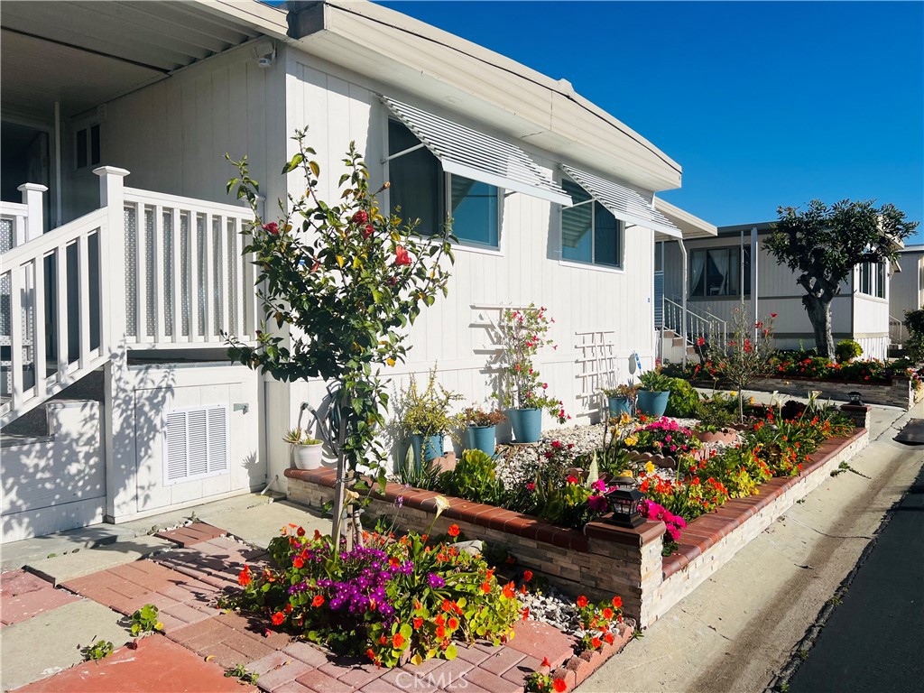 1441 S Paso Real Avenue 32