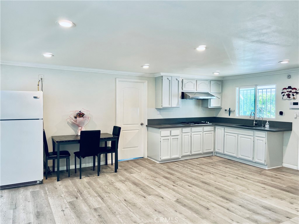 1441 S Paso Real Avenue 32