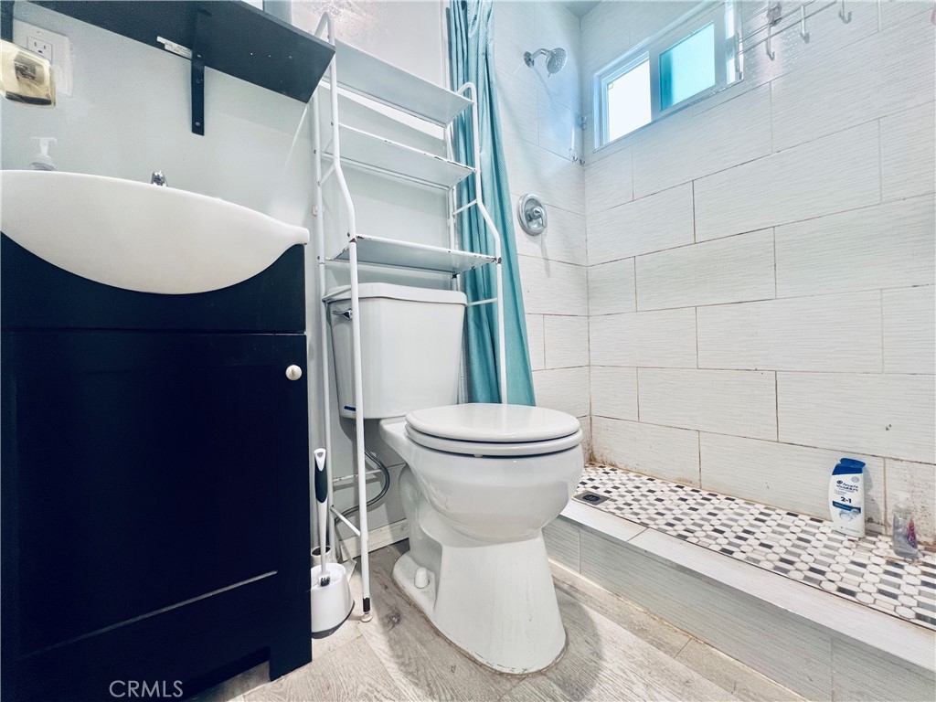 1441 S Paso Real Avenue 32