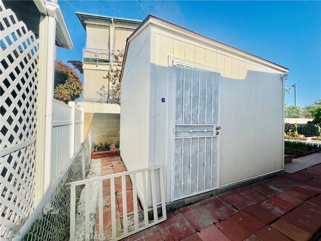 1441 S Paso Real Avenue 32