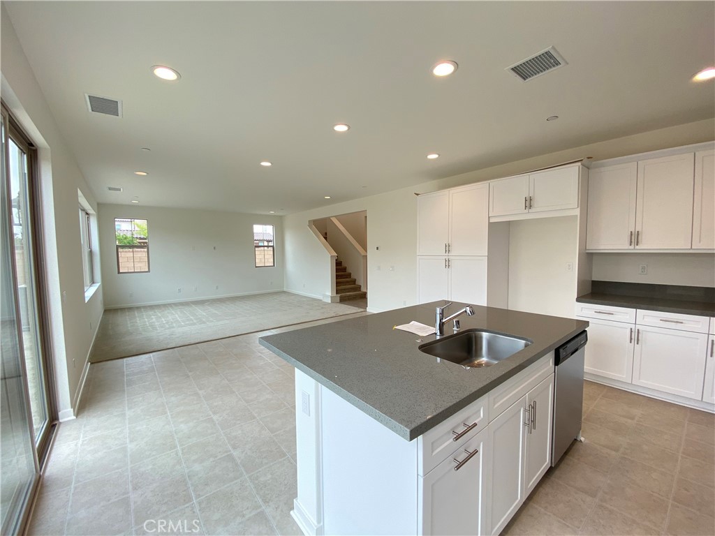 3147 Masterpiece Street