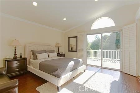 2211 Avenida Las Ramblas