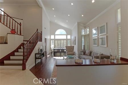 2211 Avenida Las Ramblas