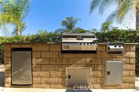 2211 Avenida Las Ramblas