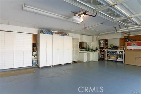 2211 Avenida Las Ramblas