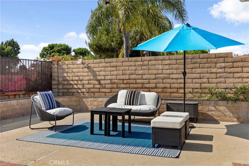 1415 Rolling Knoll Road