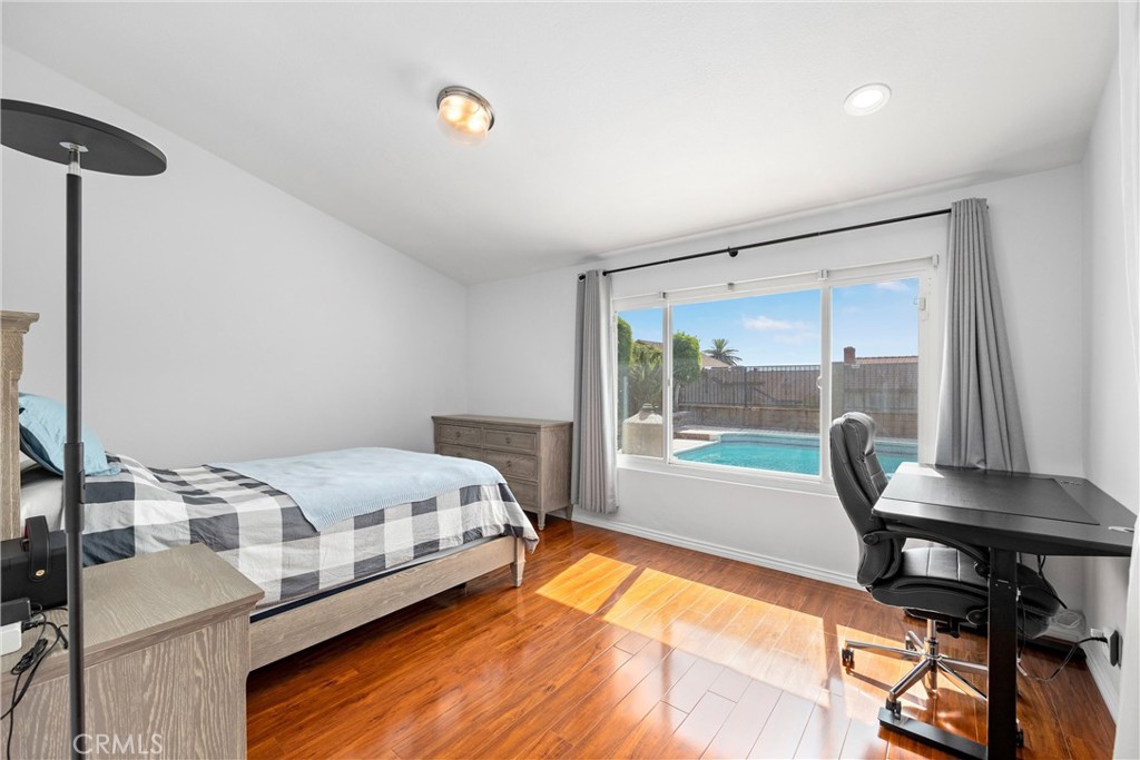 1415 Rolling Knoll Road