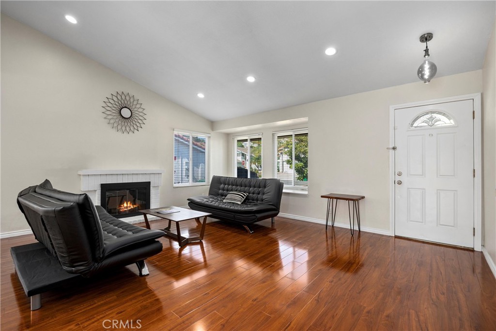 1415 Rolling Knoll Road