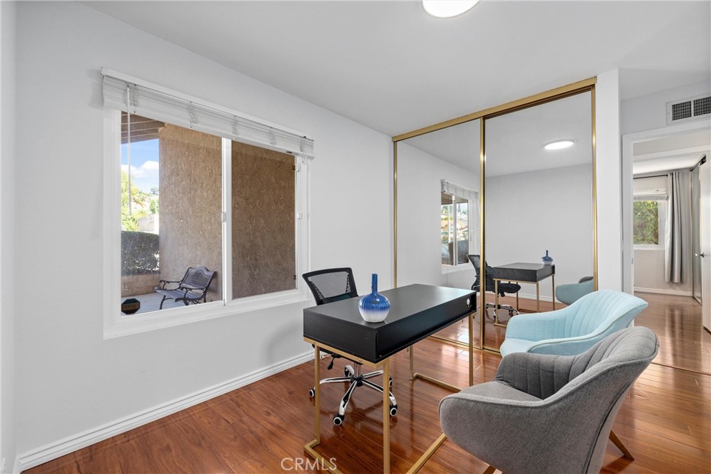 1415 Rolling Knoll Road