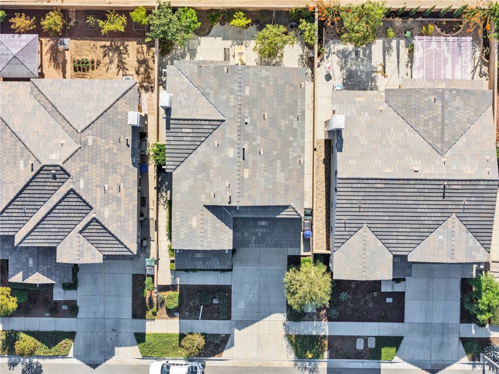 9727 La Vine Court