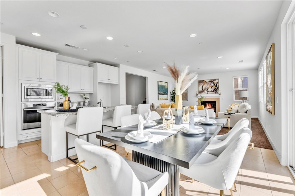 9727 La Vine Court