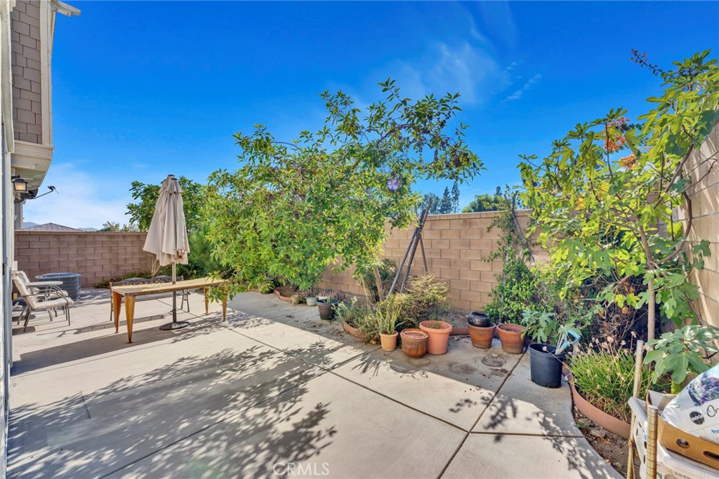 9727 La Vine Court