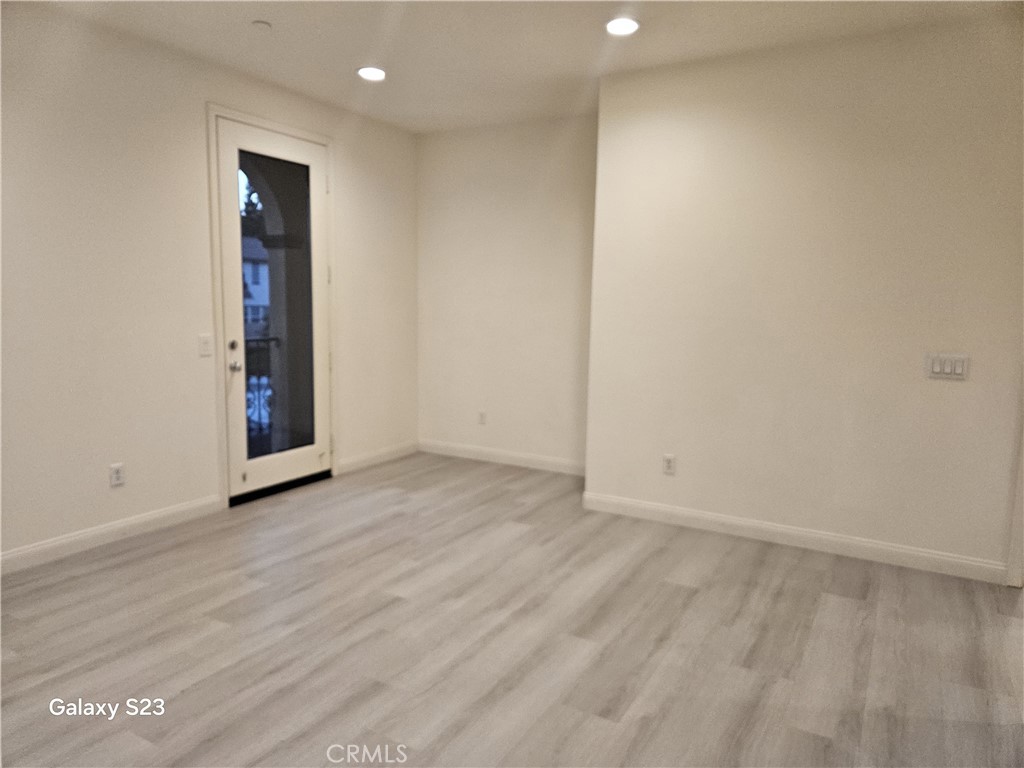 1516 Cantabria Place