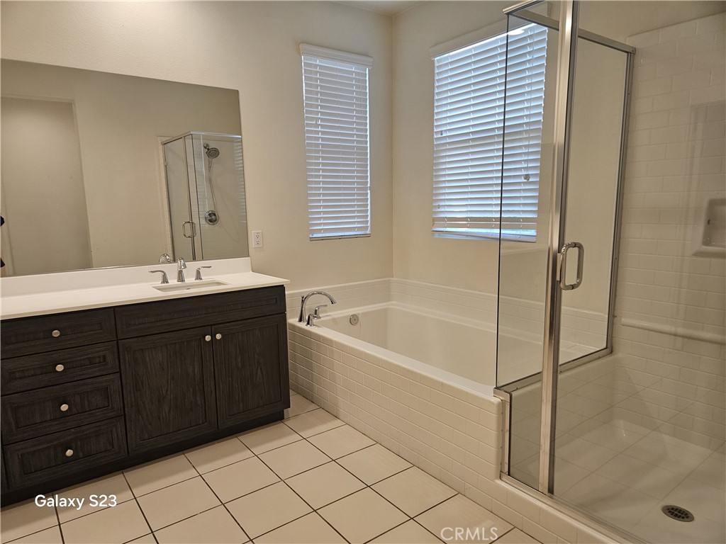 1516 Cantabria Place