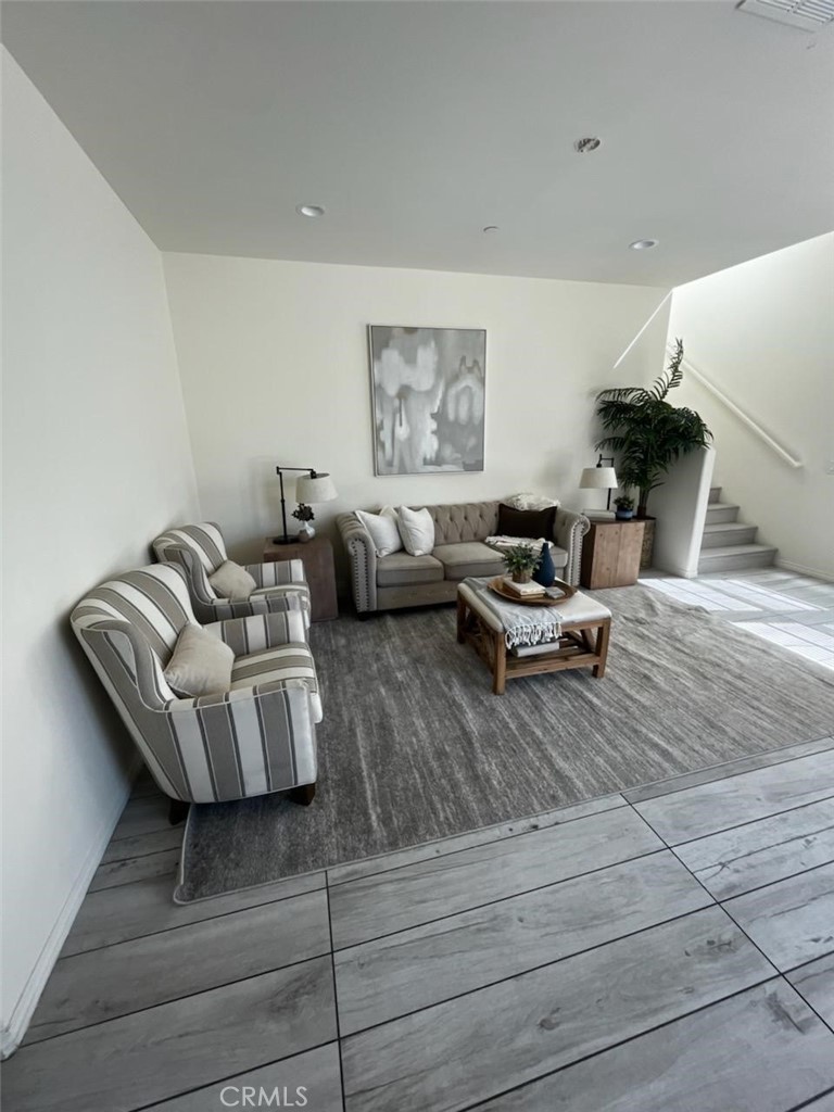 1516 Cantabria Place