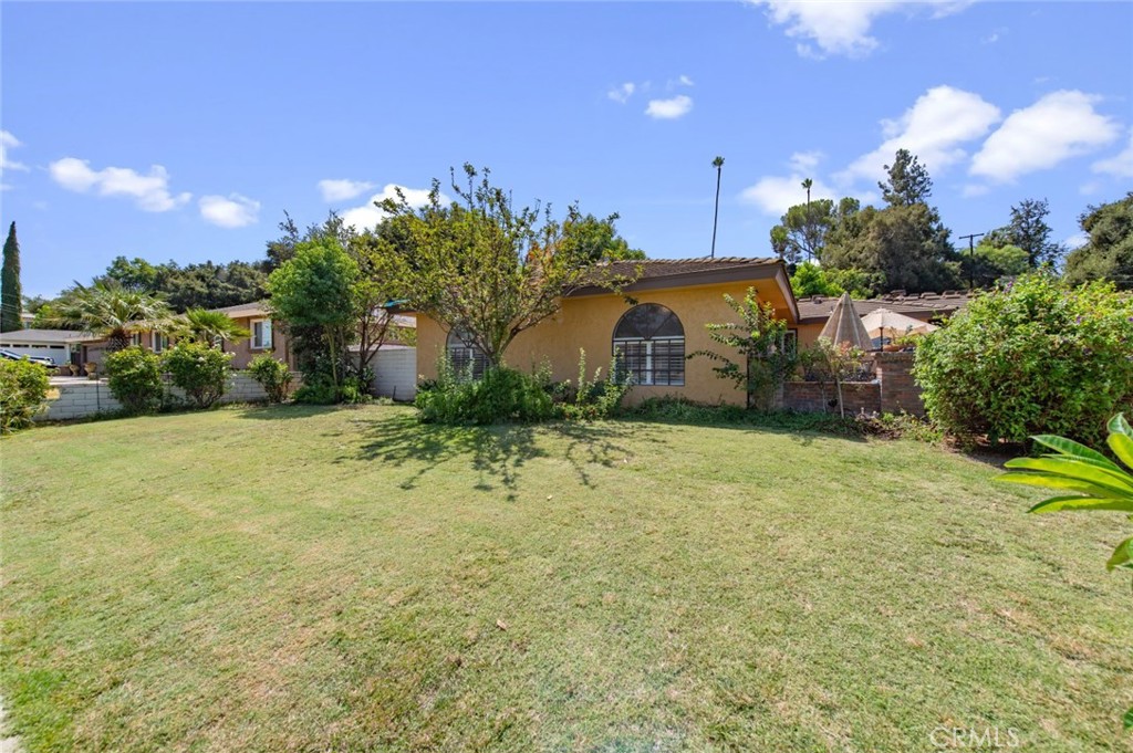 3202 E Virginia Avenue E