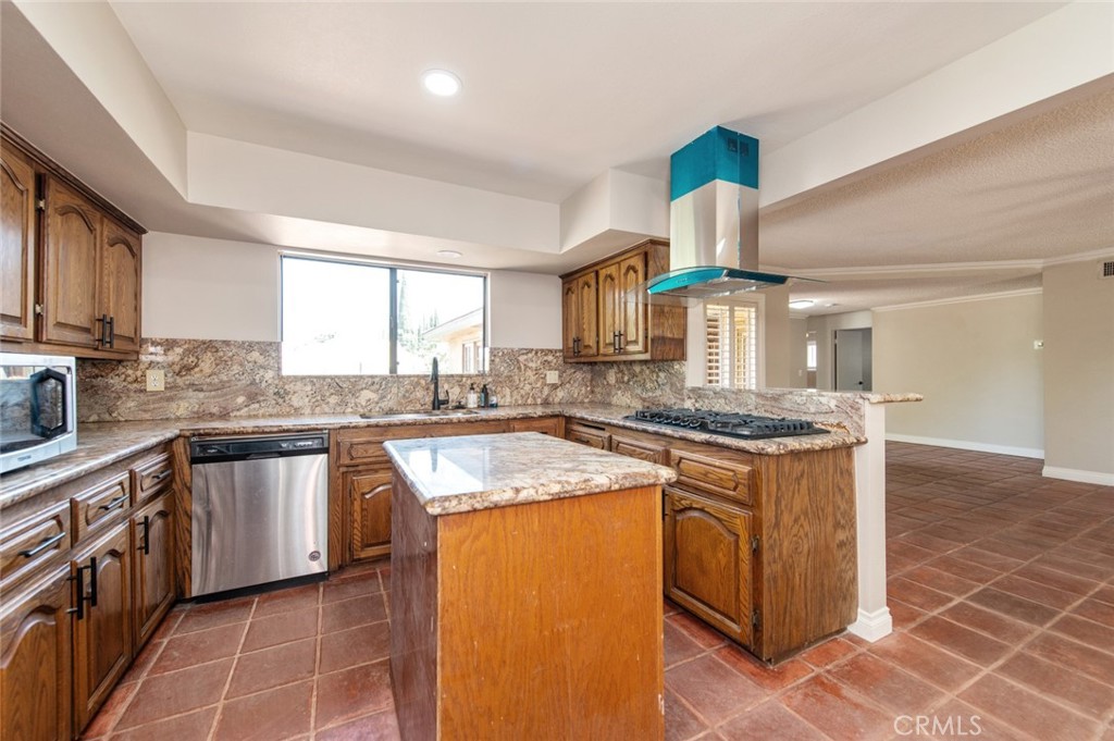 3202 E Virginia Avenue E