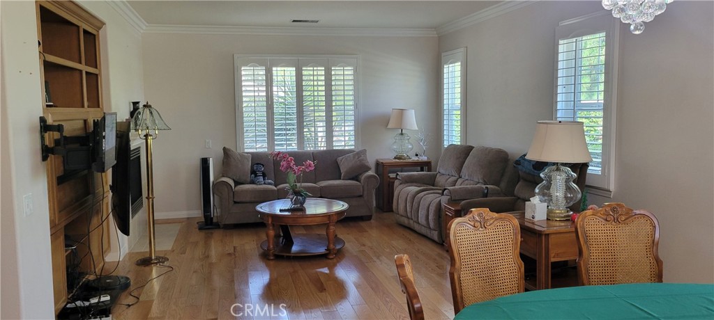 21598 Magnolia Street