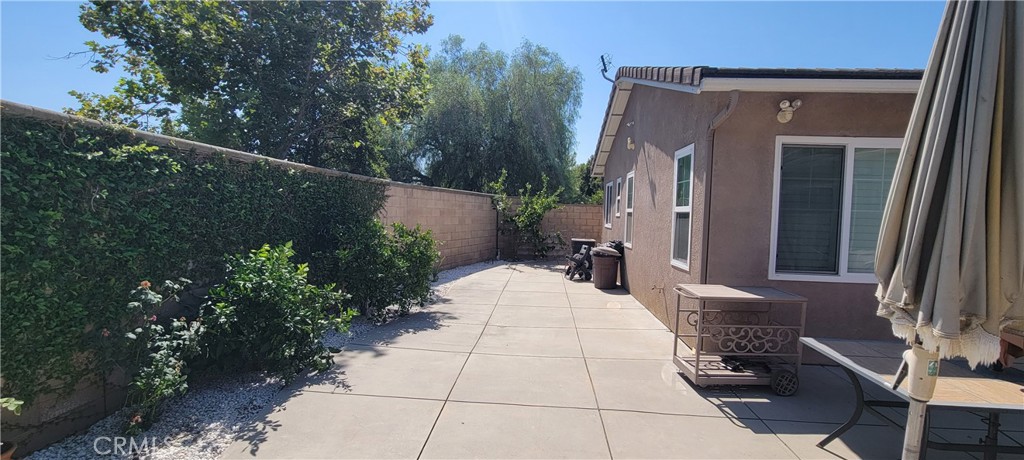 21598 Magnolia Street