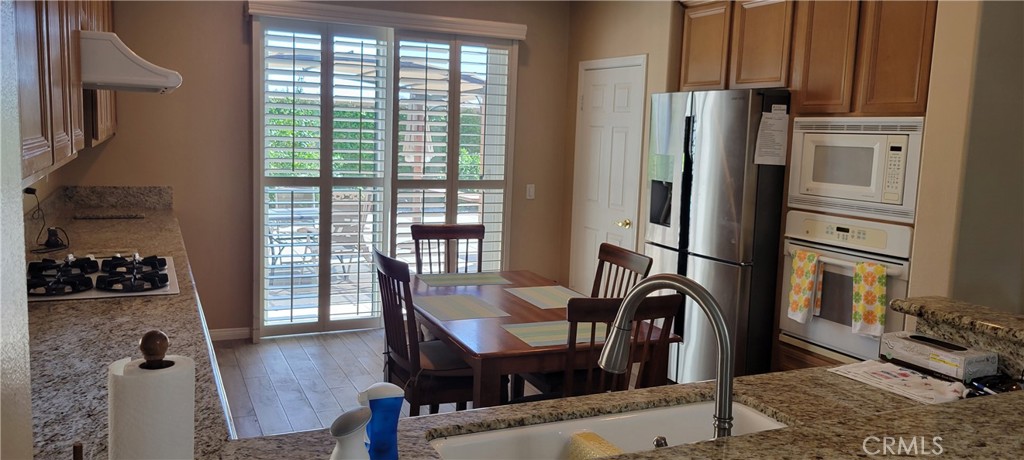 21598 Magnolia Street