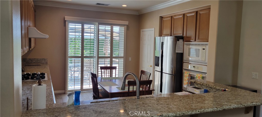 21598 Magnolia Street