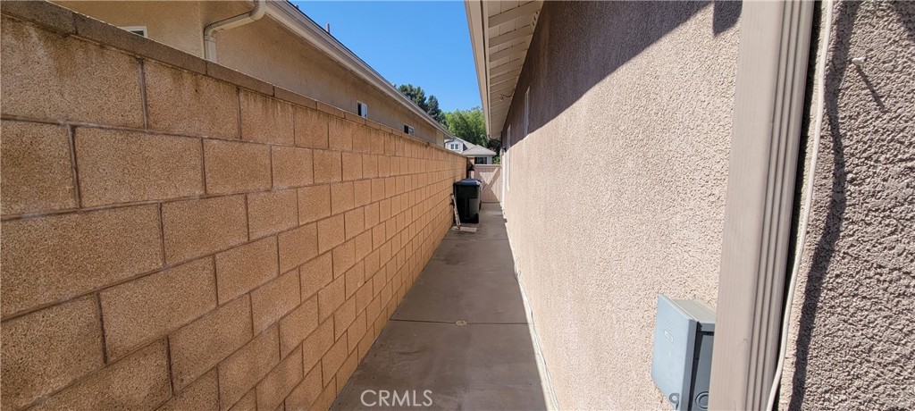 21598 Magnolia Street