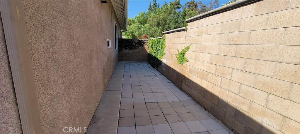 21598 Magnolia Street