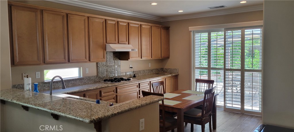 21598 Magnolia Street