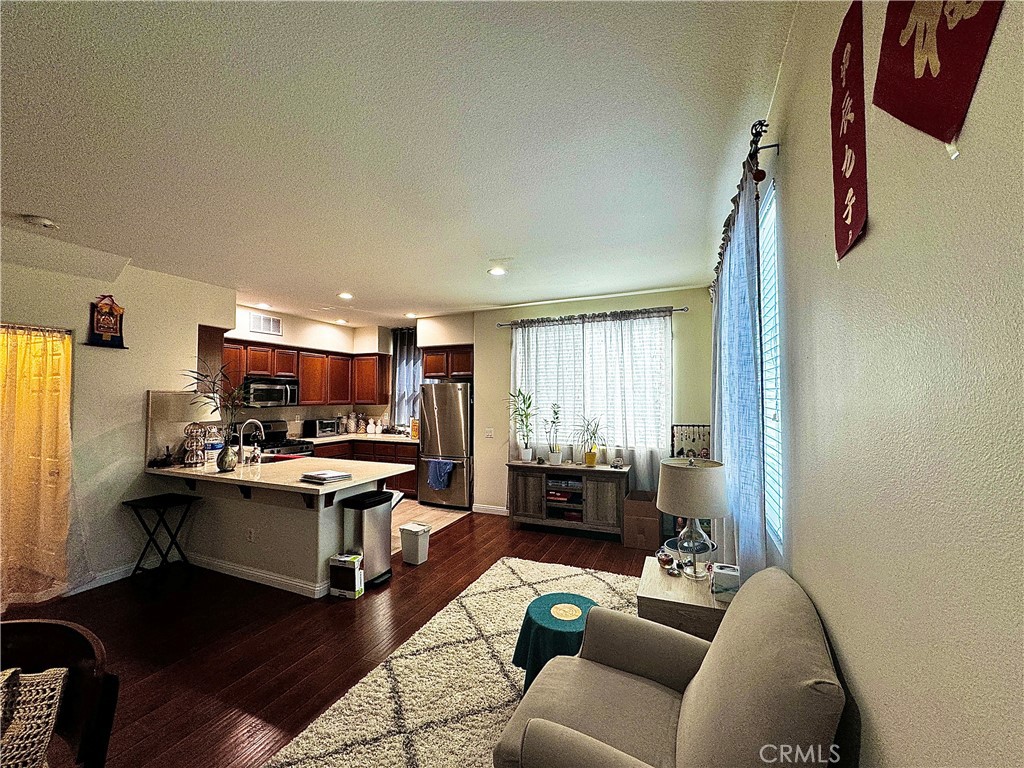 1561 Ledgestone Lane