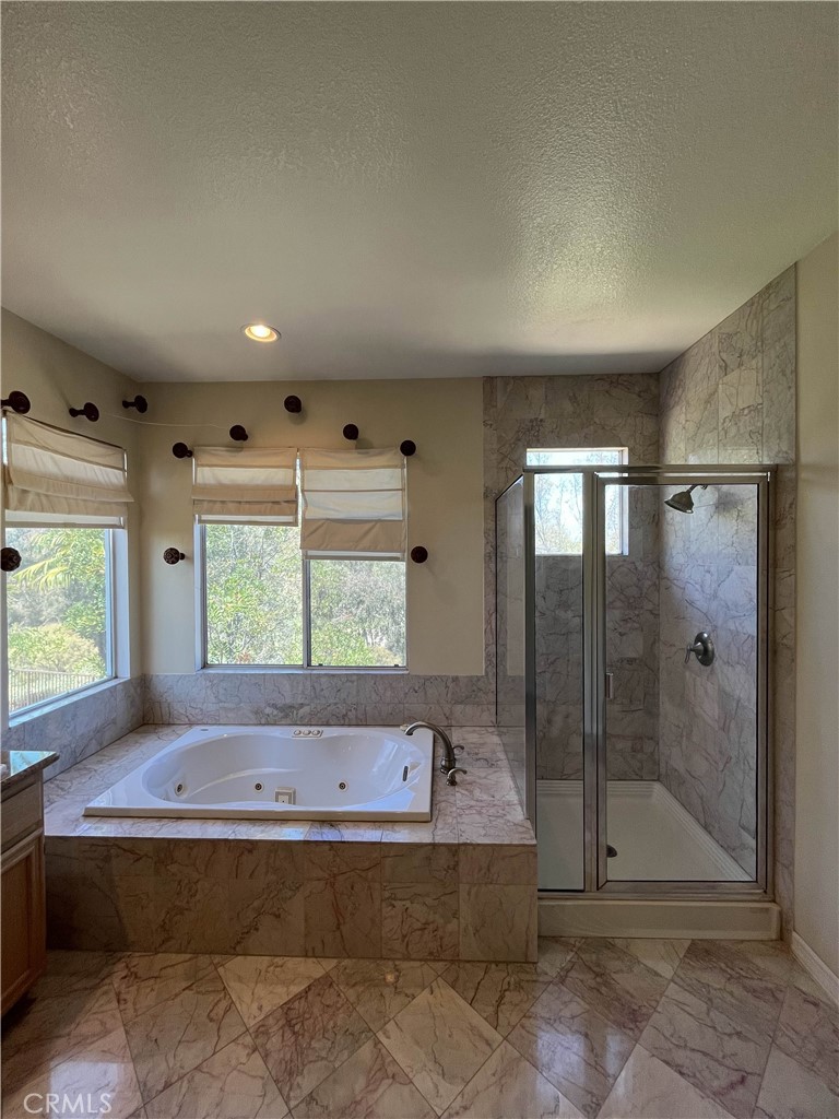 4360 Torrey Pines Drive