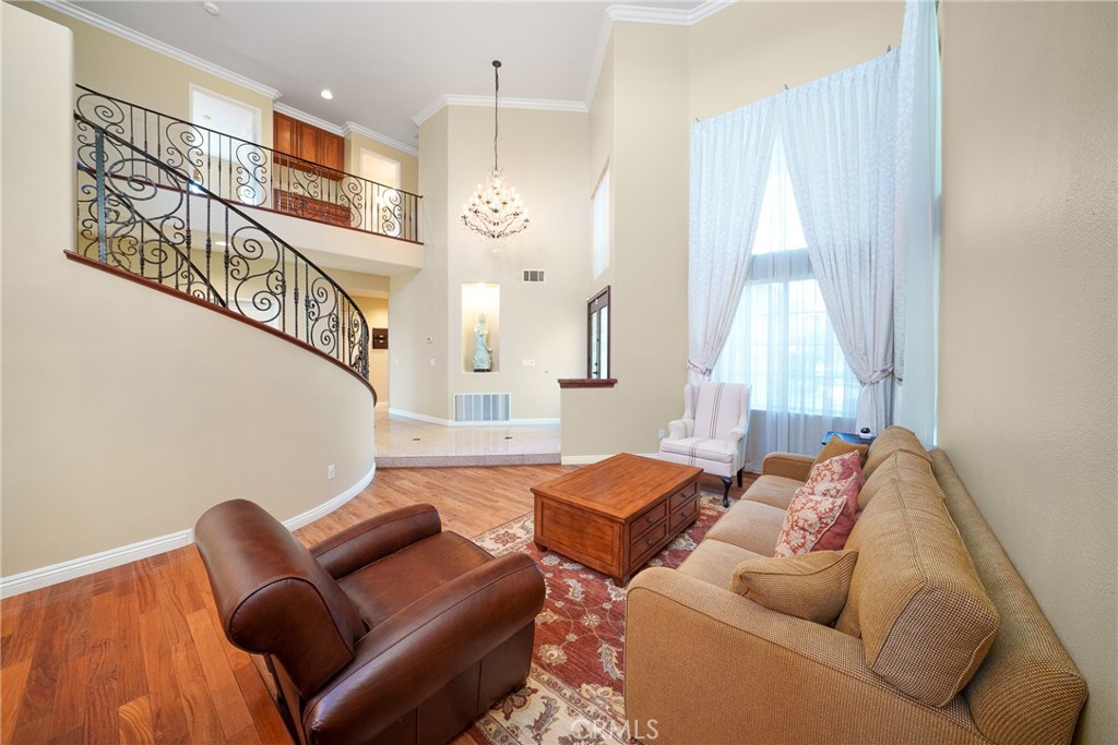 1715 Rancho Hills Drive