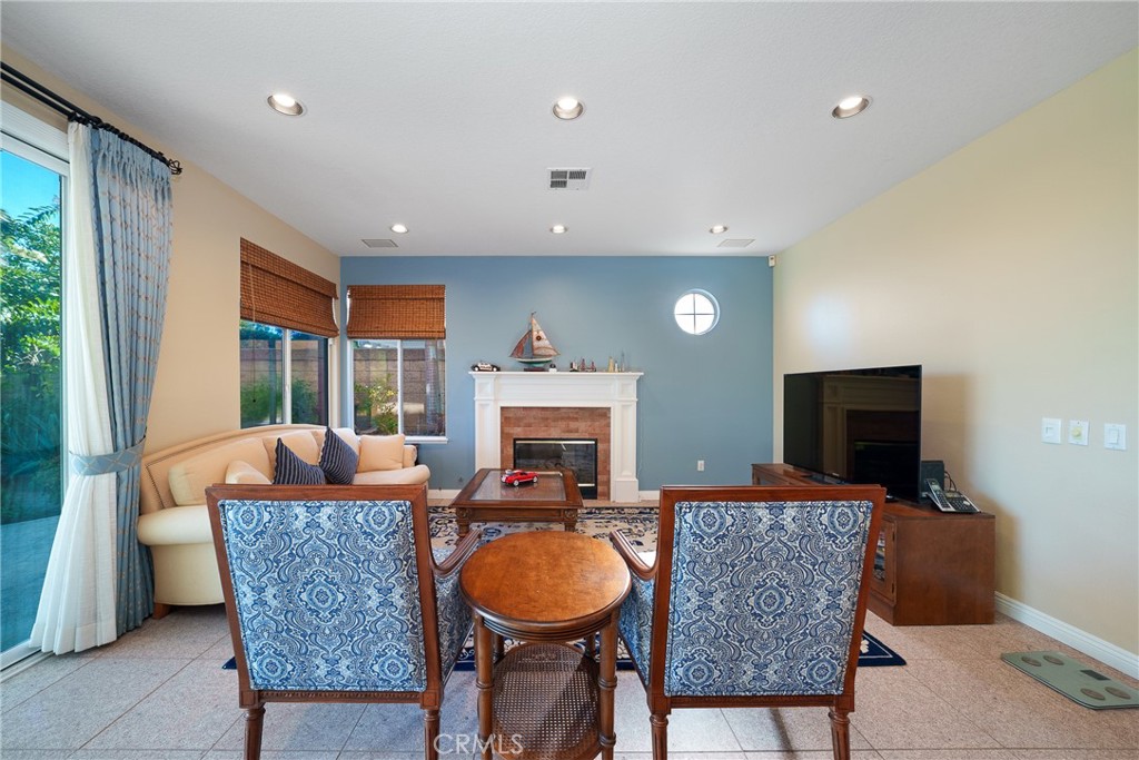 1715 Rancho Hills Drive