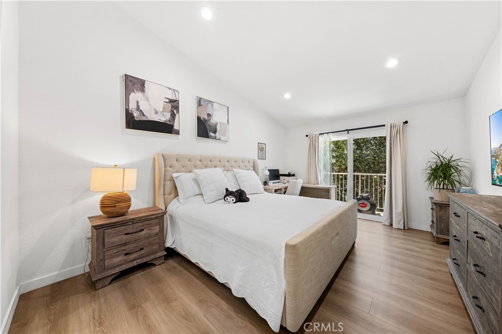 13182 Spire Circle