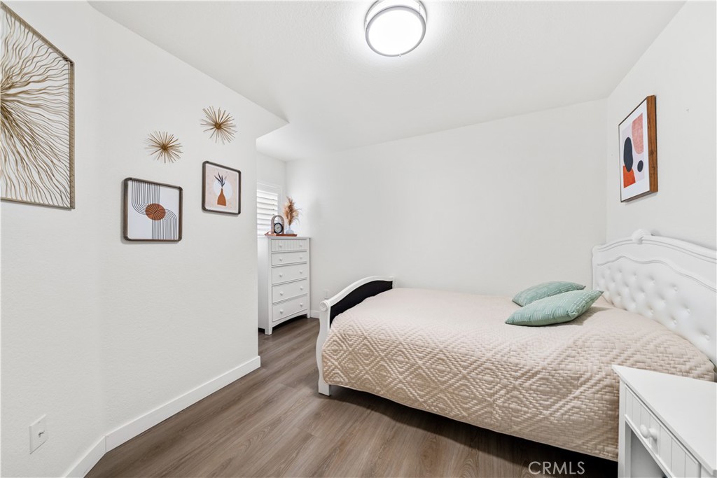 13182 Spire Circle