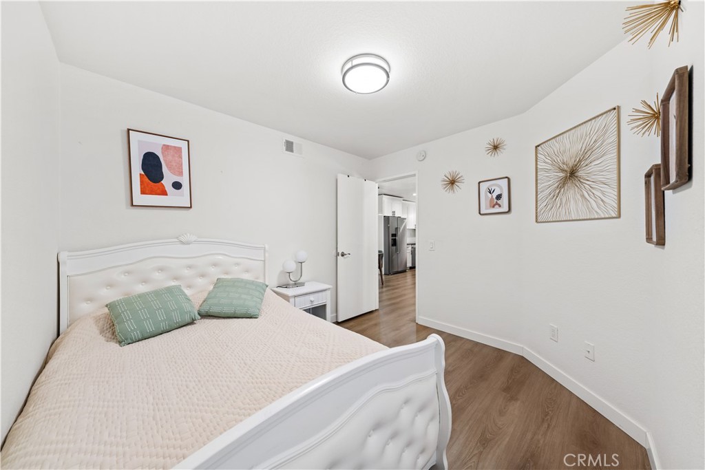 13182 Spire Circle
