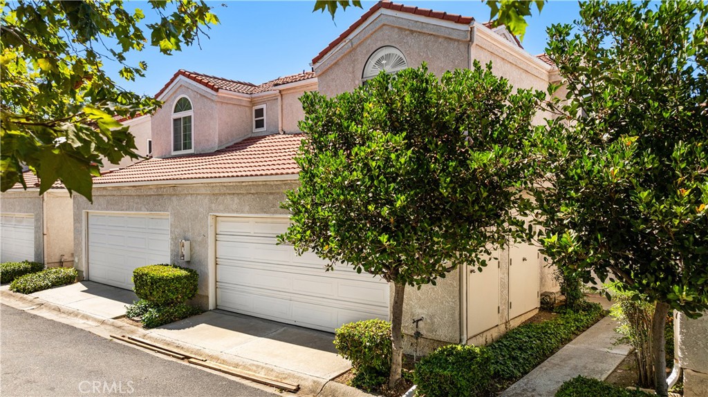 13182 Spire Circle