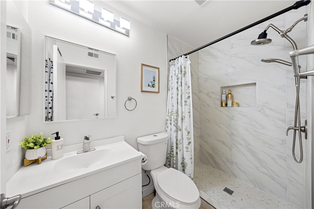 13182 Spire Circle
