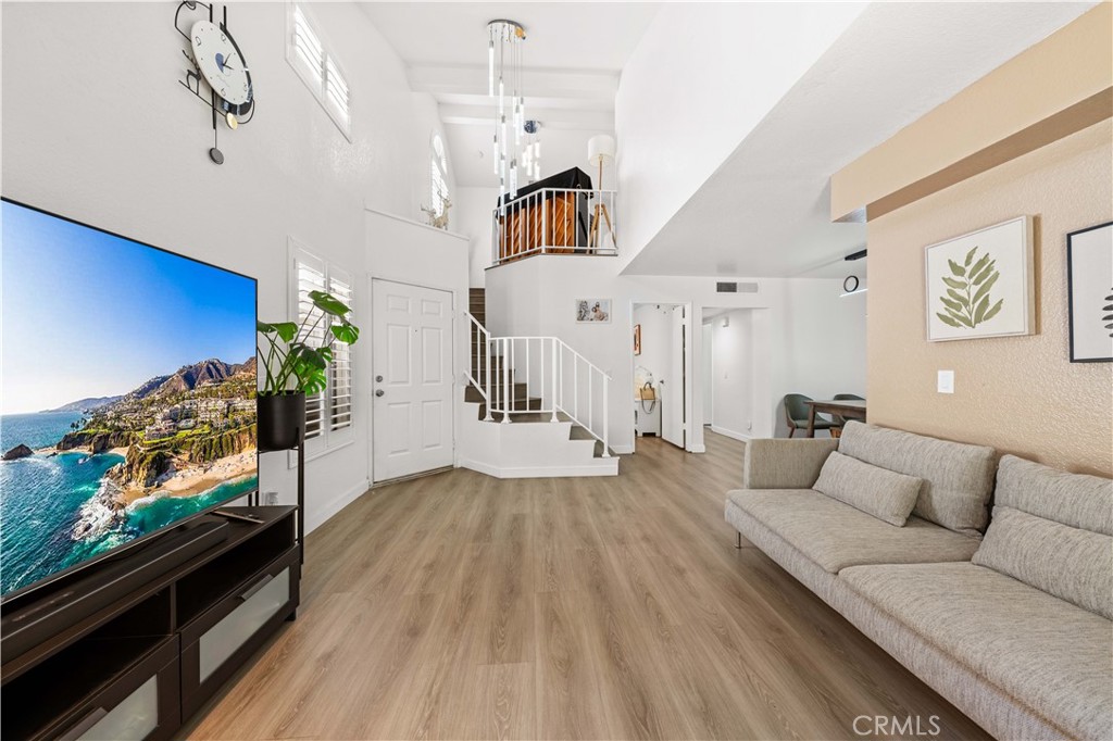13182 Spire Circle